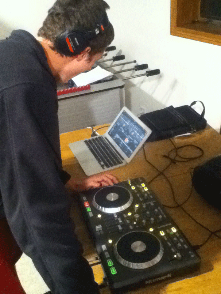 DJ Tyler Wessels practices for Tucheze.