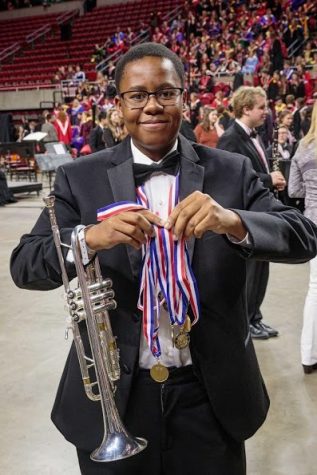 Music Man Avery Suza