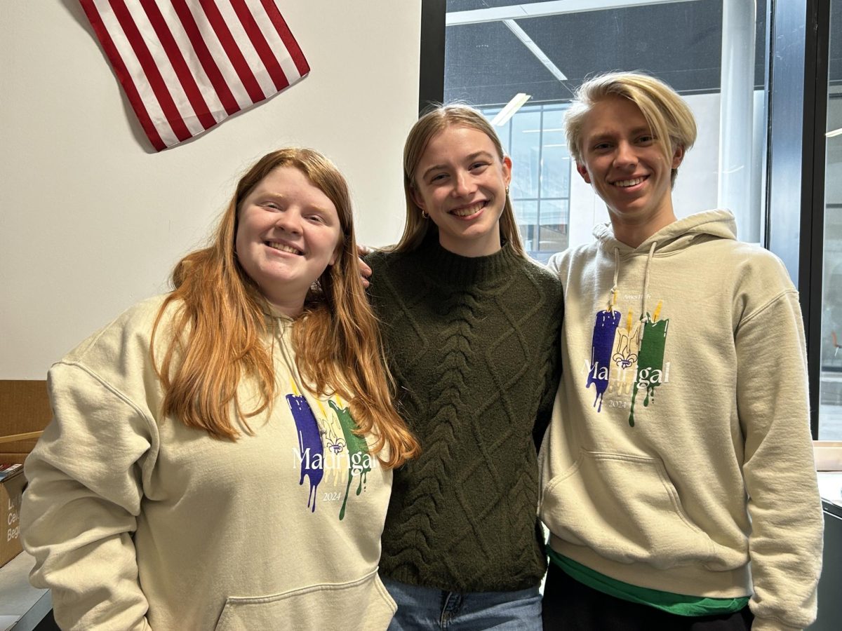 Announcers Azalea Allen, Marin Knight, Jesse Hutson, and Miles Peterson (not pictured) 