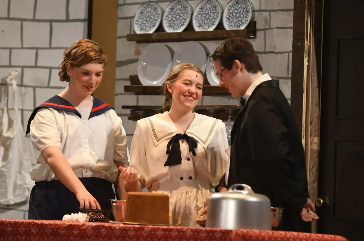Ames High Drama Club Presents An Immersive Theatre Experience